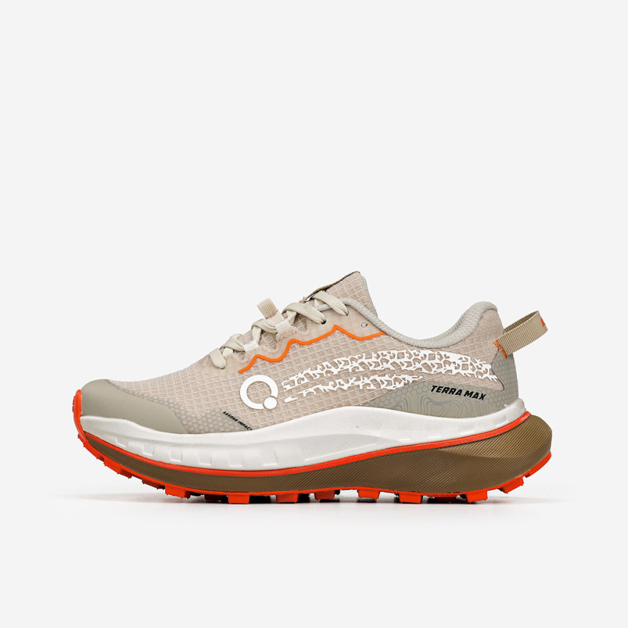 Deportivos ATOM para mujer TERRA MAX NITRO color arena.