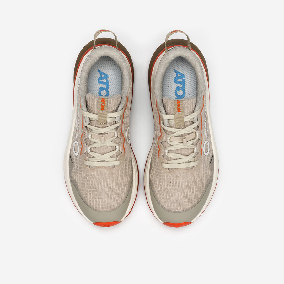 Deportivos ATOM para mujer TERRA MAX NITRO color arena.