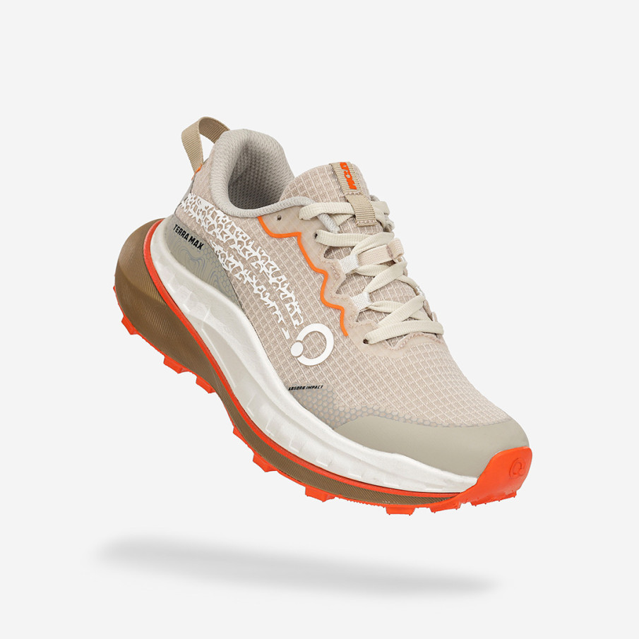 Deportivos ATOM para mujer TERRA MAX NITRO color arena.