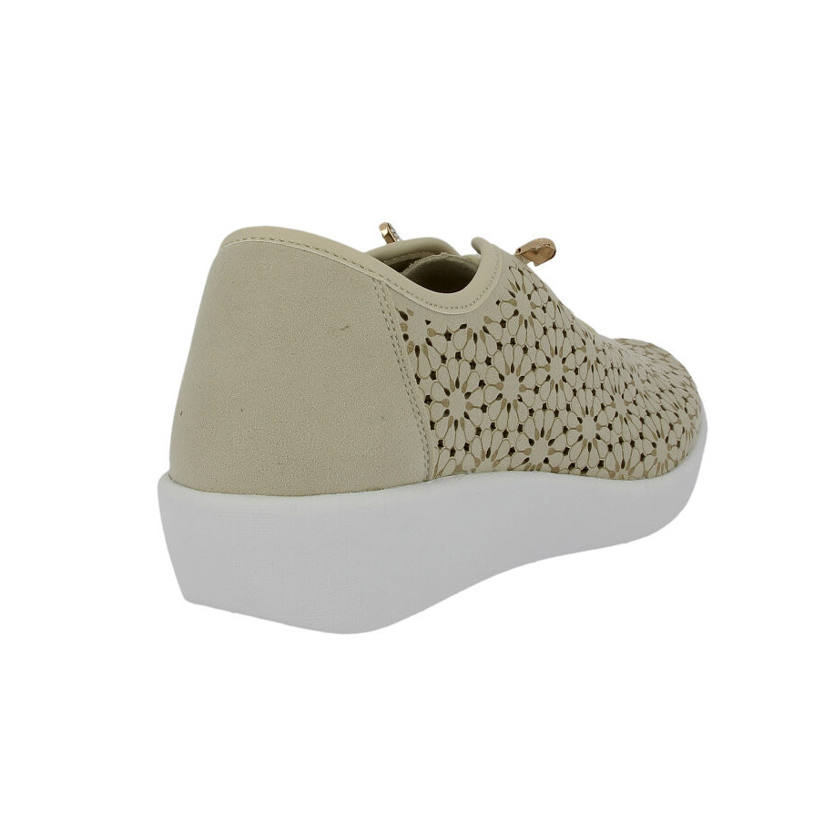 Zapatos Sport DOCTOR CUTILLAS  piel calada laser color platino.