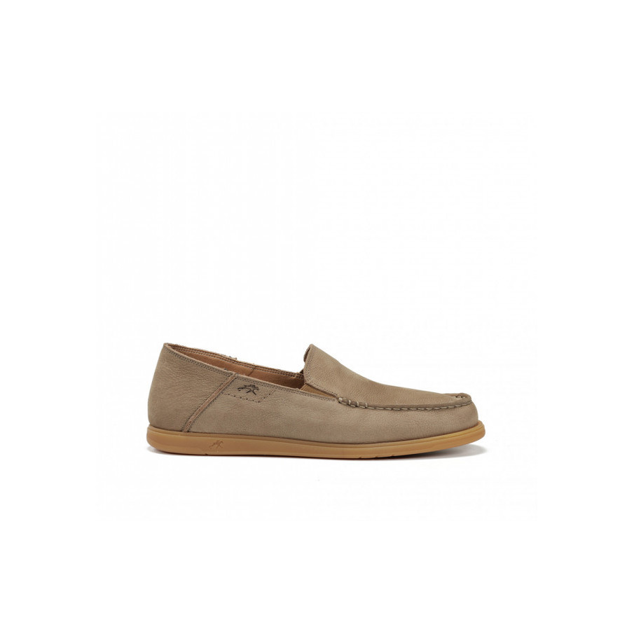 Mocasín FLUCHOS para hombre en piel nobuck color taupe.