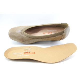 Salón Doctor Cutillas de piel para mujer vestir beig.