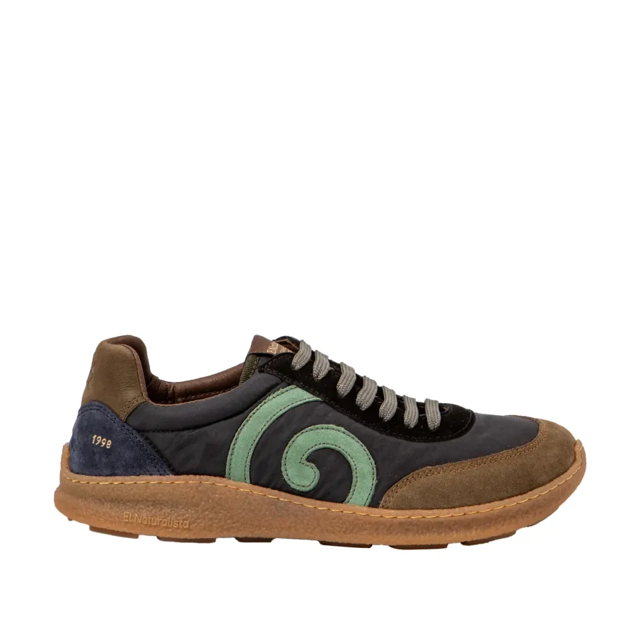 Zapatillas NATURALISTA para hombre blucher en piel multi negro.