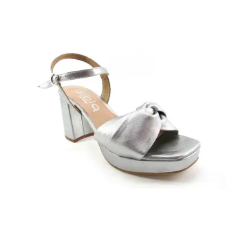 Comprar sandalias de vestir para mujer.