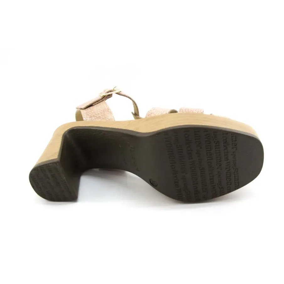 Sandalia nude de piel con plataforma | Penelope | Dino Zapatos