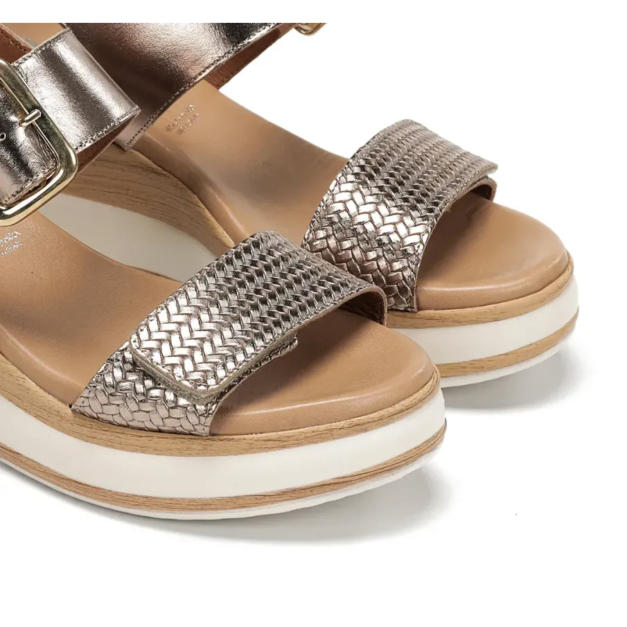 SANDALIA DORKING D9642 CAVA PARA MUJER