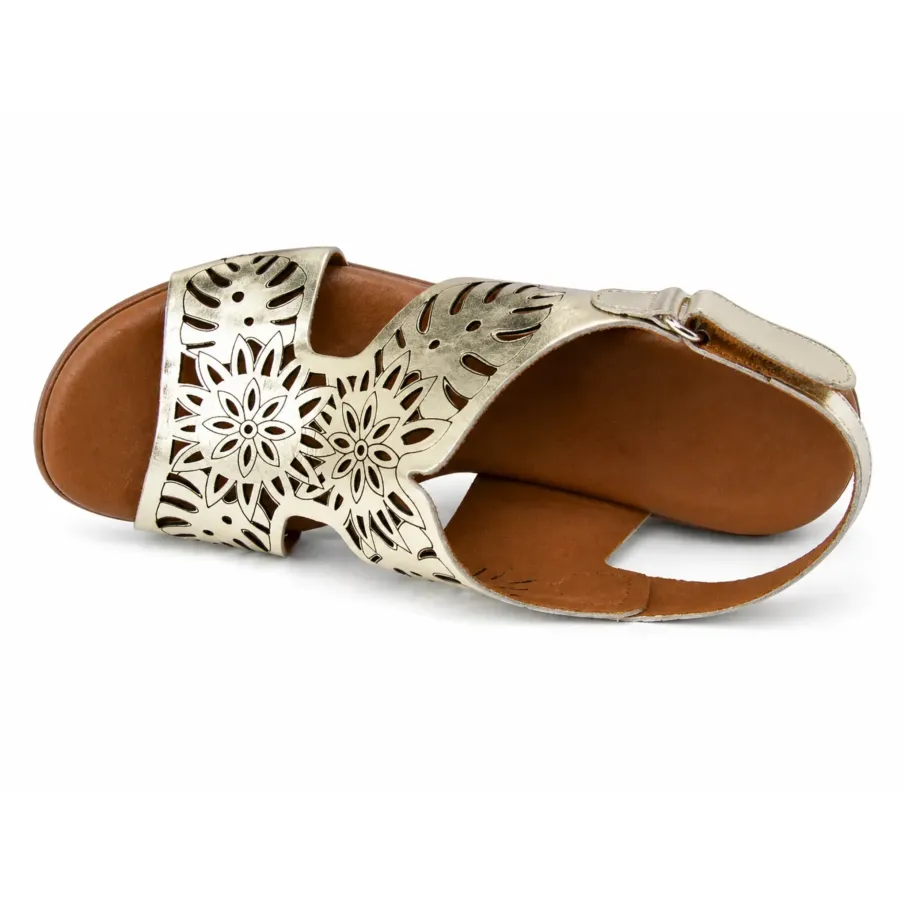 Sandalia de piel dorada mujer | Fabricada en España | Dino Zapatos