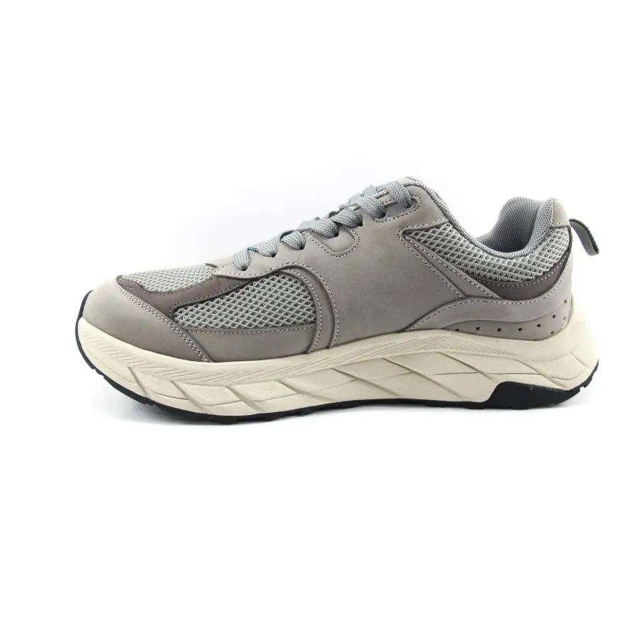 Atom AT181 hombre gris vista lateral en Dino Zapatos Alcoy