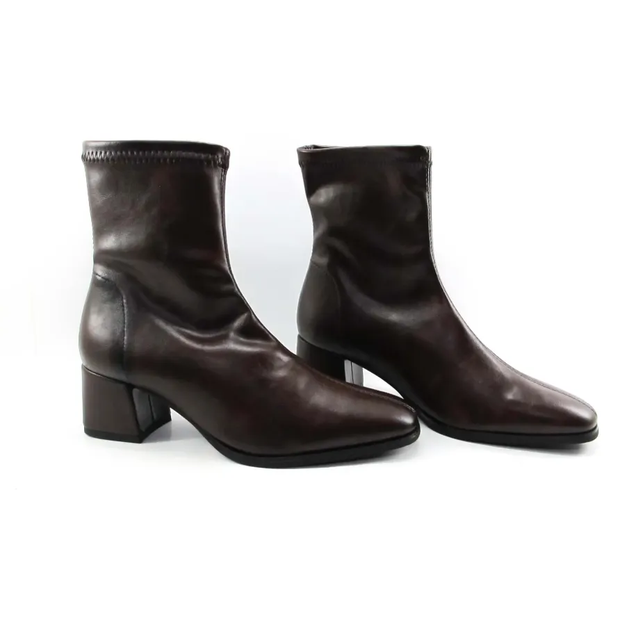 Botin marrón de Miss Elastic