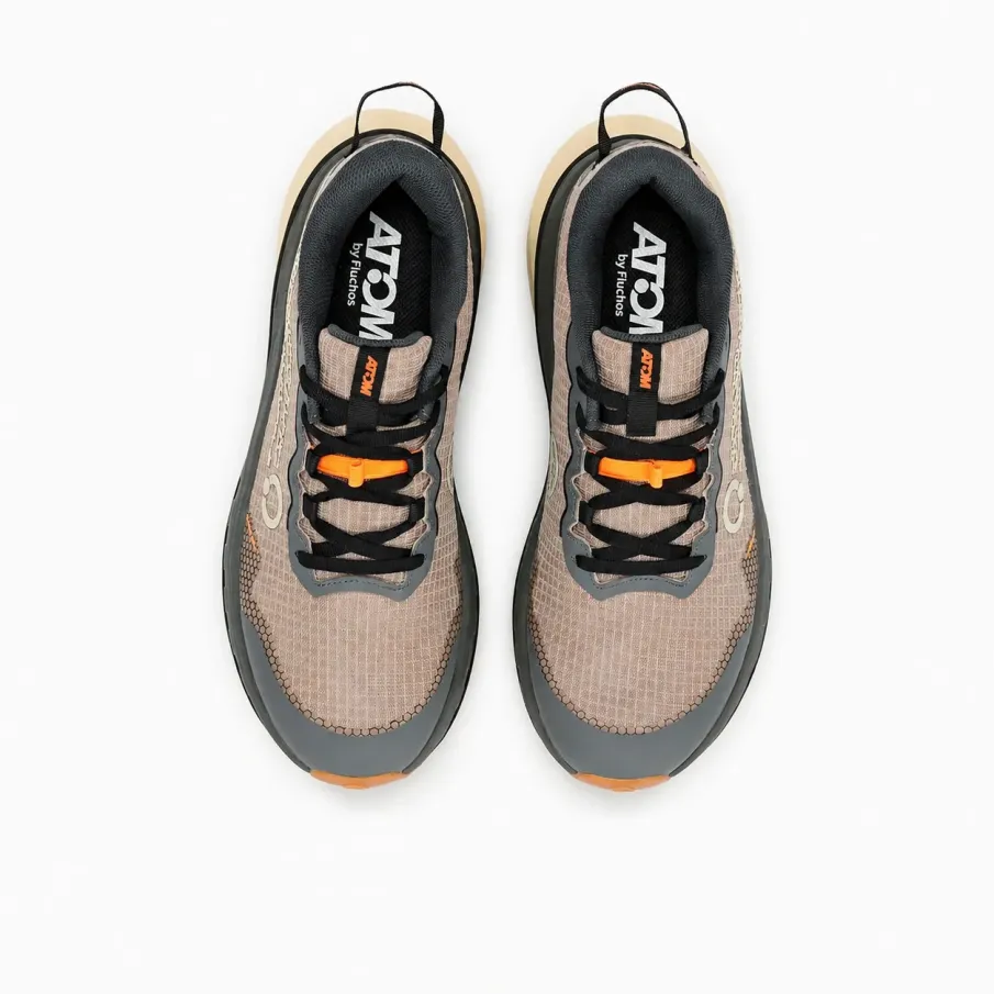 Zapatilla trail hombre ATOM Terra Max AT179 Stone vista lateral