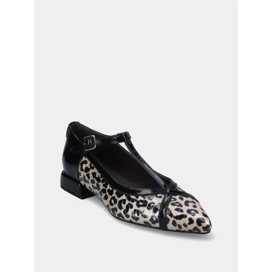 Bailarina leopardo negra