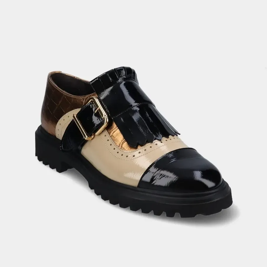 MLV Riana02 – Mocasín mujer piel con flecos y suela ultraligera